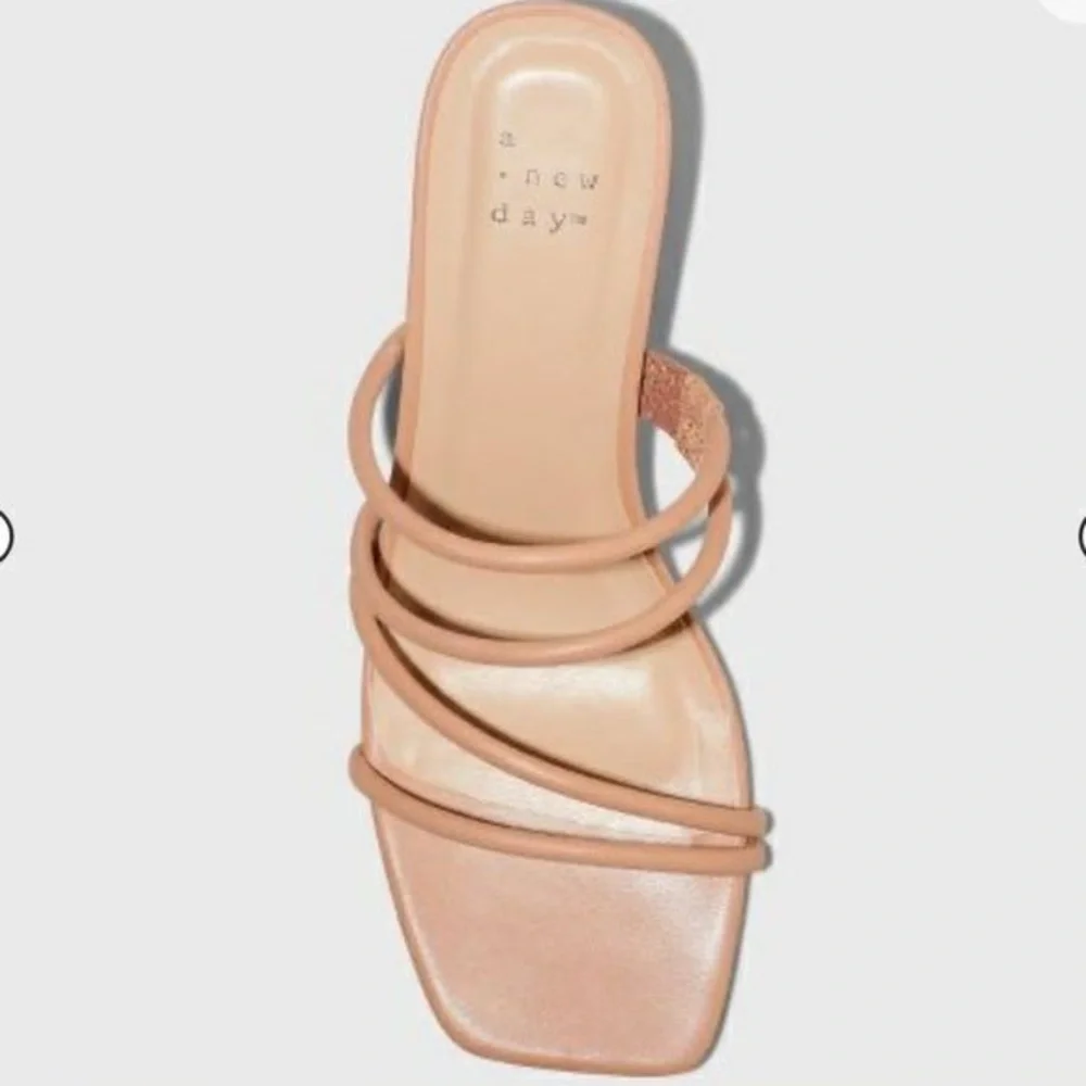 A New Day Women's Light Brown Blakely Heels